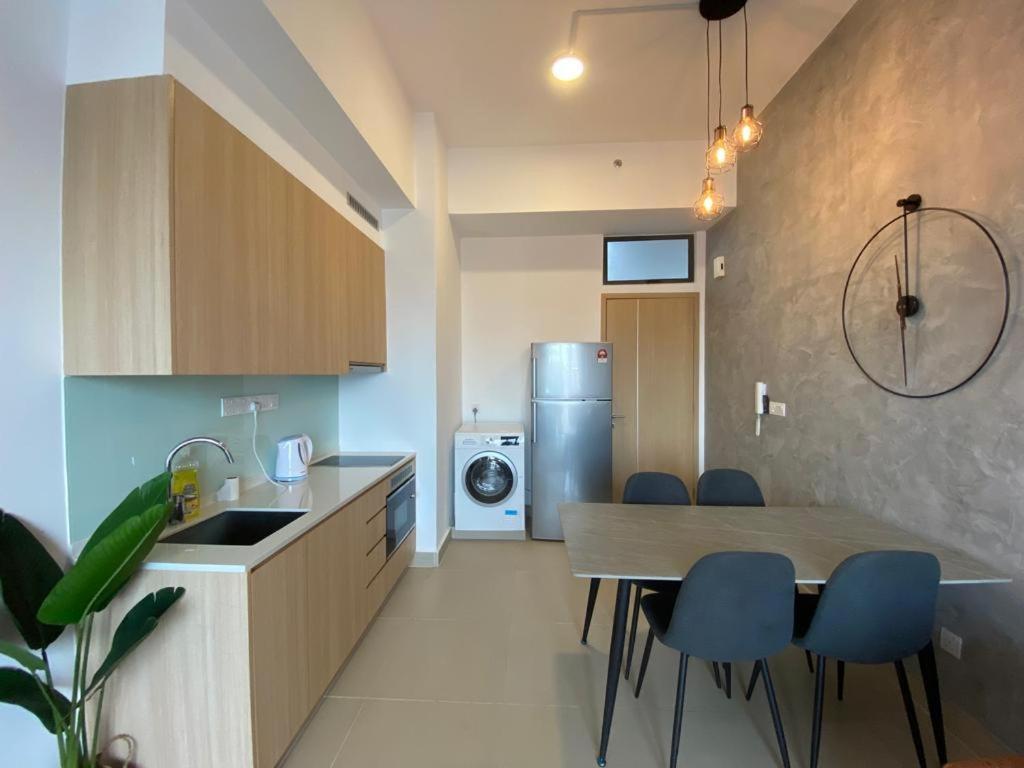 Nj Homestay @ Colony By Infinitum Kuala Lumpur Extérieur photo