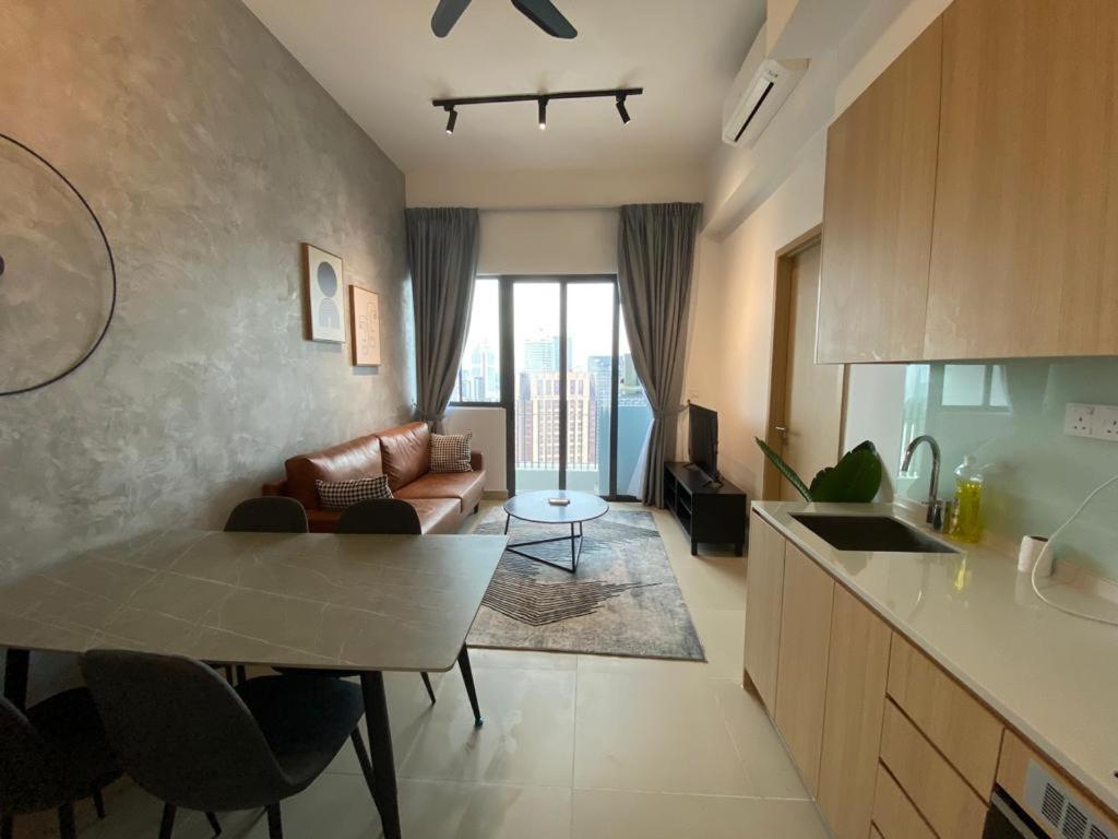 Nj Homestay @ Colony By Infinitum Kuala Lumpur Extérieur photo