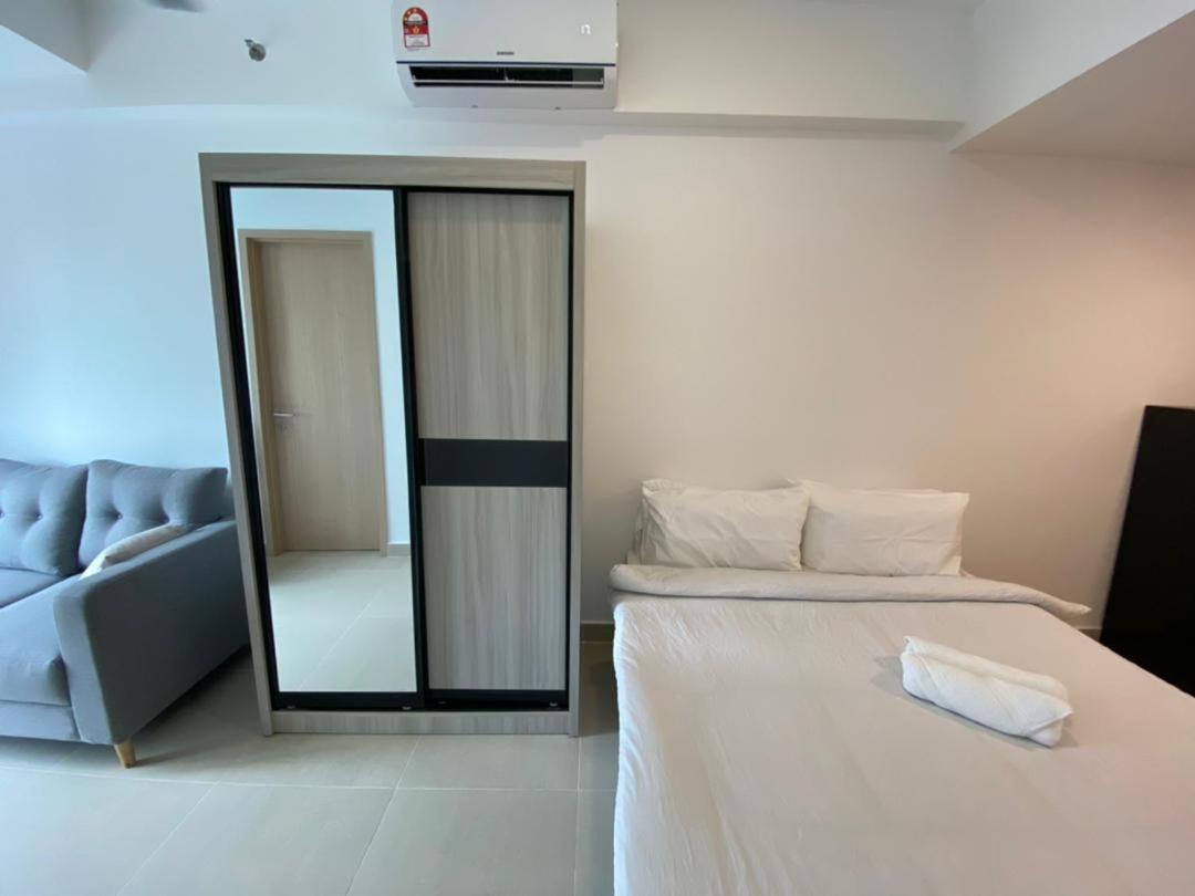 Nj Homestay @ Colony By Infinitum Kuala Lumpur Extérieur photo