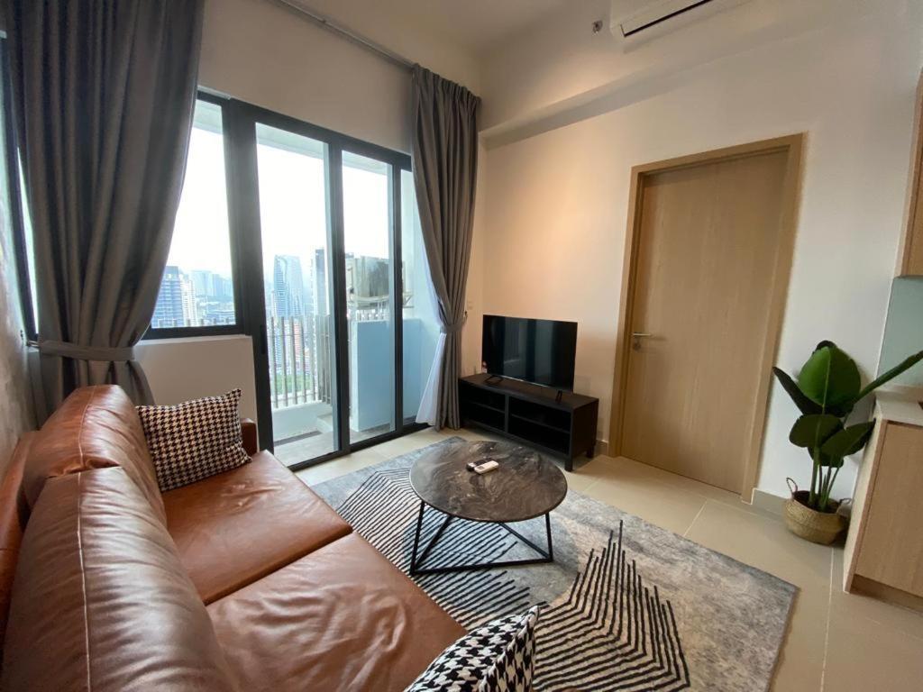 Nj Homestay @ Colony By Infinitum Kuala Lumpur Extérieur photo